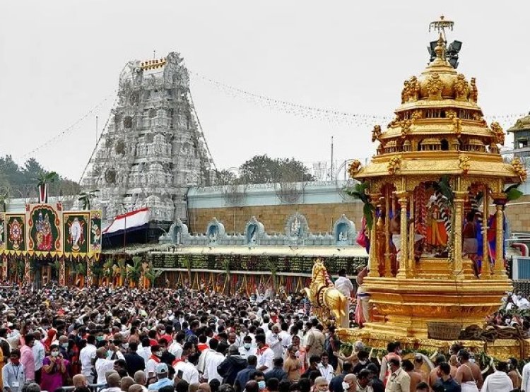 तिरुपति मंदिर में भक्त ने चढ़ाया 121 किलो सोना, कीमत 140 करोड़ रुपए