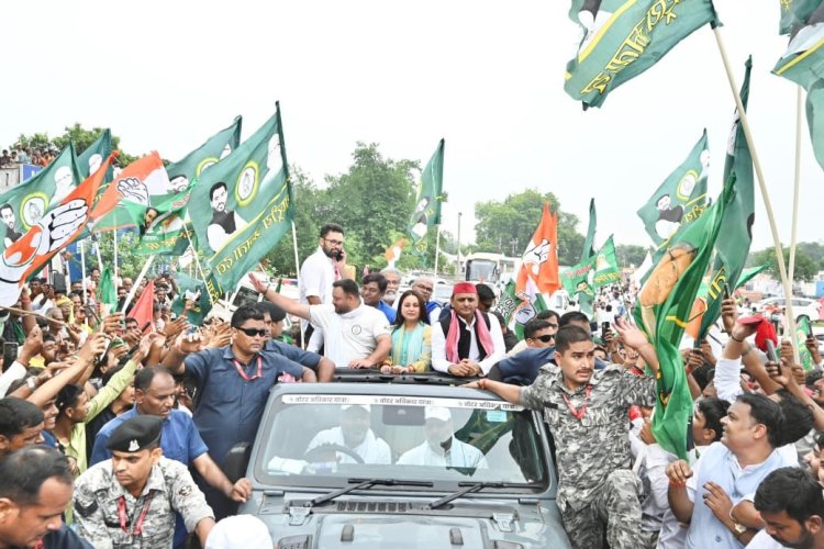 अखिलेश यादव का दावा: 'अबकी बार, BJP बिहार से बाहर' — राहुल गांधी और तेजस्वी संग सड़क पर दिखी विपक्षी एकता