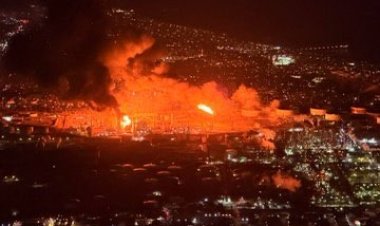 लॉस एंजिल्स की Chevron Refinery में भीषण आग, आसमान तक उठीं लपटें; वीडियो वायरल