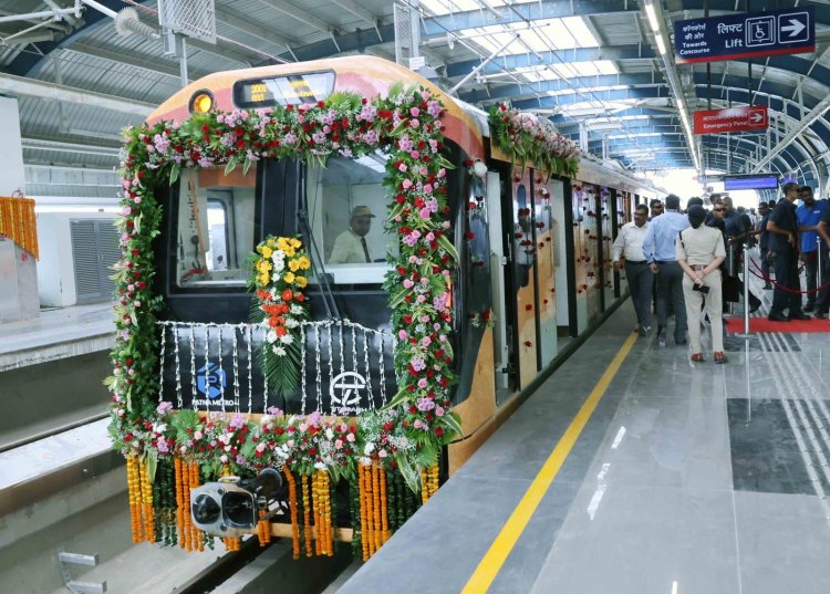 पटना में हकीकत बनी मेट्रो की सवारी, सीएम नीतीश ने दिखाई हरी झंडी; जानिए किराया, टाइमिंग और खासियतें