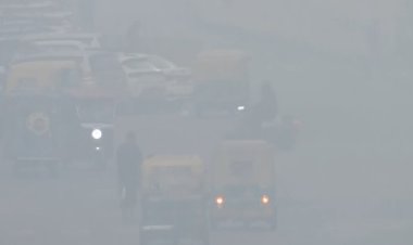 दिल्ली की हवा बनी जानलेवा, AQI 400 पार होते ही लागू हुआ GRAP-4 का सख्त एक्शन