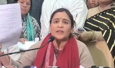 KGMU लव जिहाद केस में सियासी एंट्री, महिला आयोग के प्रदर्शन से परिसर में हड़कंप
