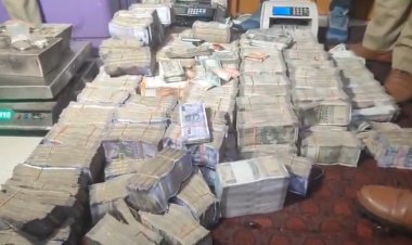 कानपुर में हवाला नेटवर्क पर बड़ा वार: 2 करोड़ नकद, 61 किलो चांदी और नेपाली मुद्रा बरामद