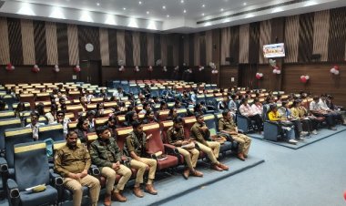 वाराणसी में छात्रों को पुलिस व्यवस्था से जोड़ने की पहल, 18 थानों पर चल रहा SPEL Programme 3.0