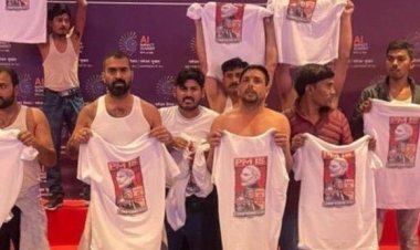 इंडिया एआई इम्पैक्ट समिट 2026 में हंगामा: शर्टलेस प्रदर्शन मामले में यूथ कांग्रेस के चार नेता गिरफ्तार