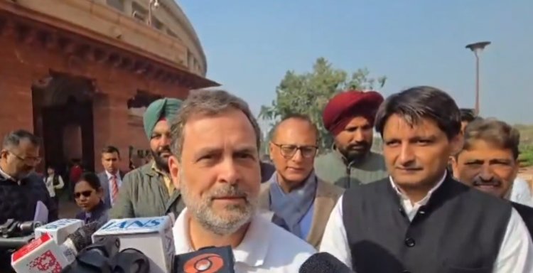 लोकसभा में हंगामे के बीच राहुल गांधी का स्पीकर को पत्र, बोले— मुझे बोलने से रोकना लोकतंत्र पर हमला
