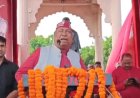 मंच पर फूट-फूटकर रो पड़े कैबिनेट मंत्री संजय निषाद, गोरखपुर से उठी सियासी लहर