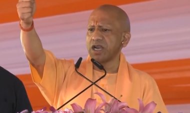 गैस-पेट्रोल की किल्लत की अफवाहों पर CM योगी का बड़ा बयान, बोले—‘घबराने की नहीं जरूरत’