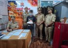 Varanasi Crime: ट्रांसफार्मर से पीतल चोरी करते रंगे हाथ पकड़ा गया युवक, साथी फरार